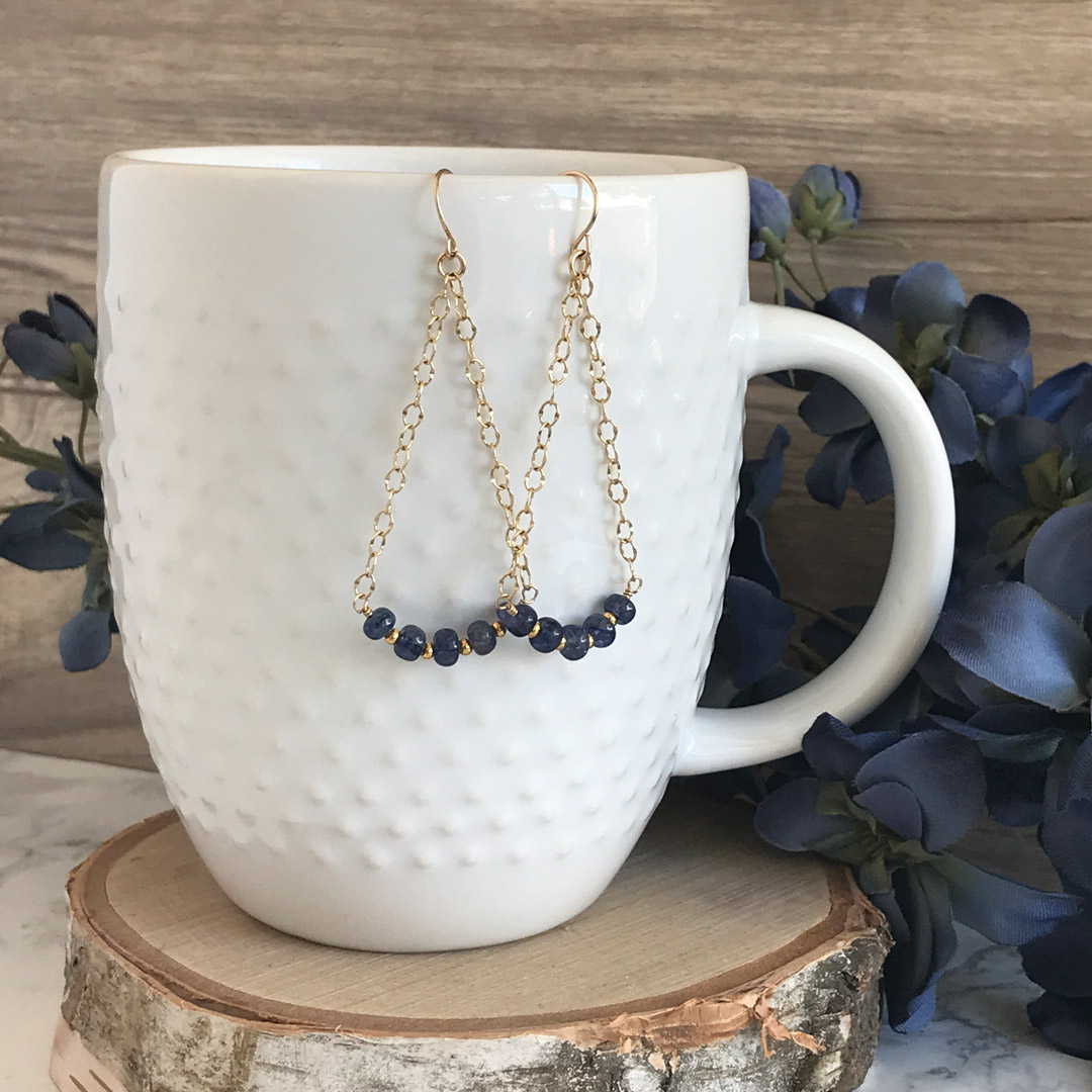 sapphire earrings gold